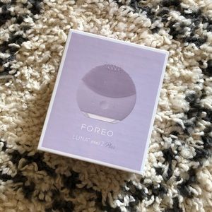 Like new FOREO LUNA Mini 2 Facial Cleansing Brush